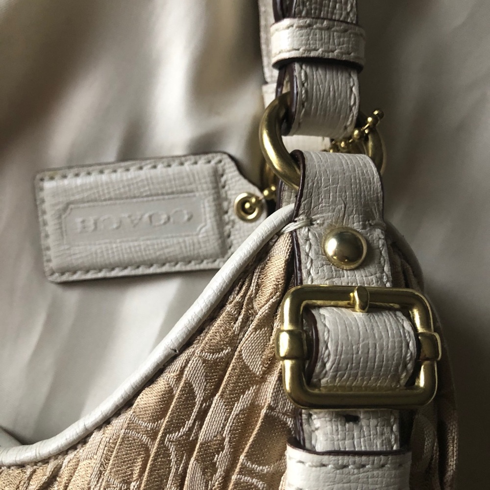 Coach Purse - Picture 12 of 12